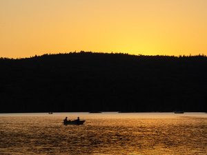Domaine du renard Bleu - Pêche - Lac a la Croix - Lac des Cèdres - Coucher de soleil
